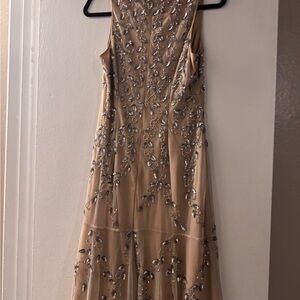 Adrianna Papell Cream Sequin Embellished Gown